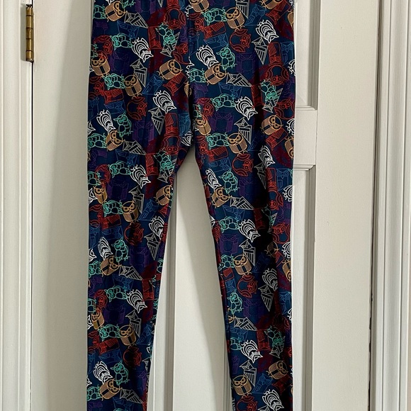 🔥Fun OS LuLaRoe Owl Print Leggings🔥 - Picture 3 of 9